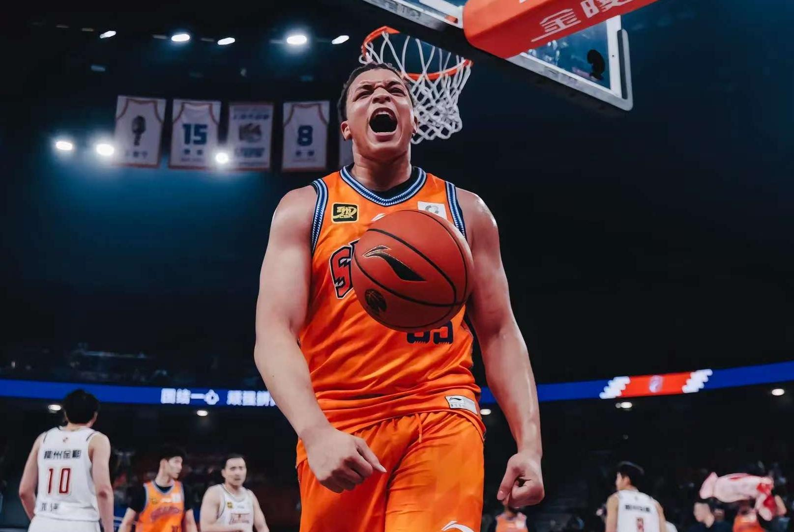  窗口期那不勒斯备战CBA常规赛，完成体检细节曝光，震撼外界，高层口径保持一致