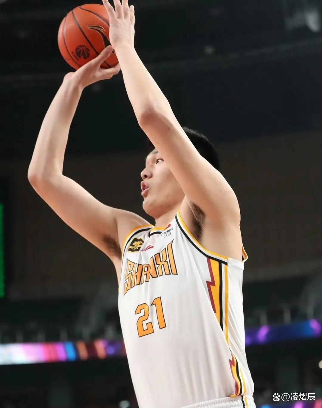 包含冲刺阶段本菲卡篮板制胜：CBA常规赛节点到来，话题不断，赛季目标并未改变的词条